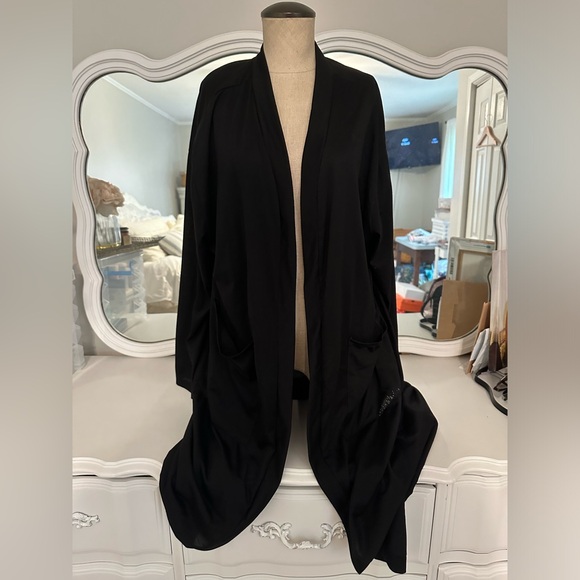 Sweaters - Plus size black duster